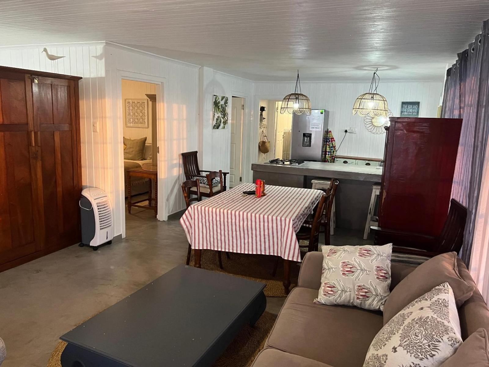 Linga Futhi Beach Cottages Port Saint John's Room photo